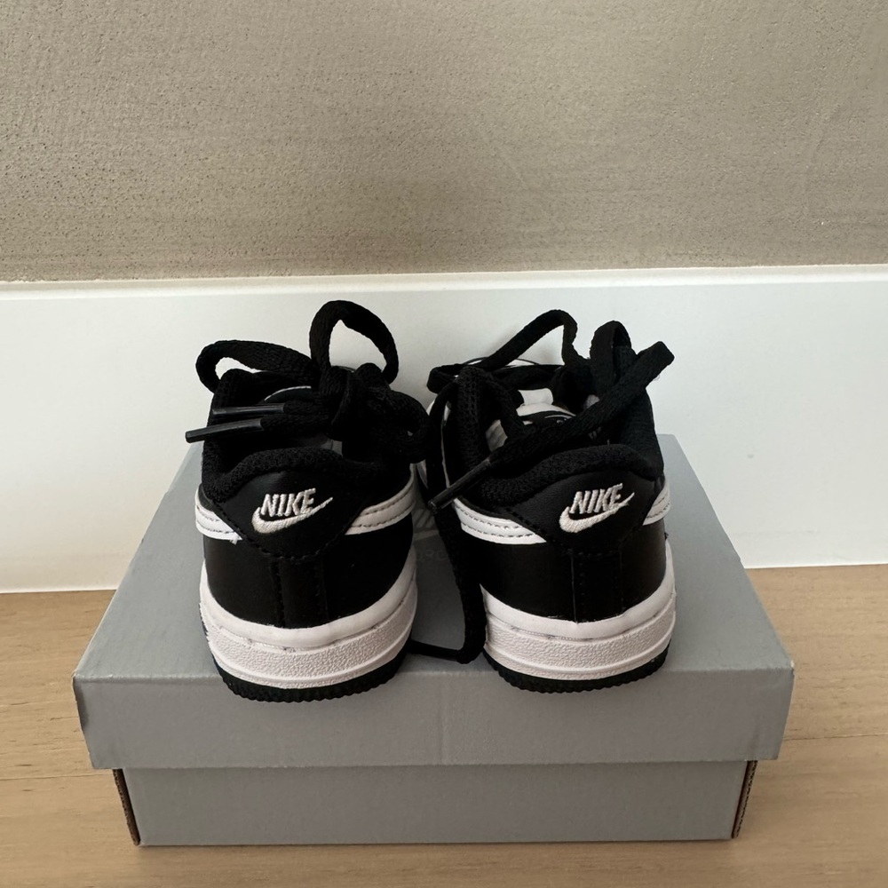 Nike Kids Black and White Sneakers